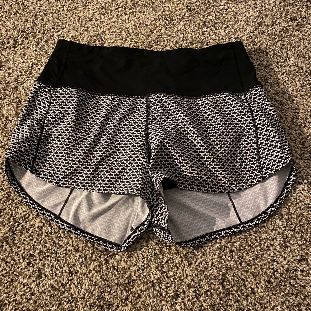 Lululemon High-Waist Speed Short - 2.5 inch inseam. Black and white houndstooth.